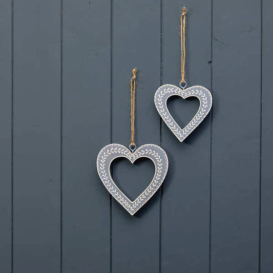 Hanging Grey Heart With White Kerry Work 10X1X10.5cm