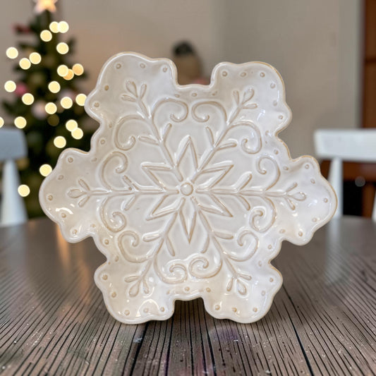 Natural Ceramic Snowflake Plate 21cm