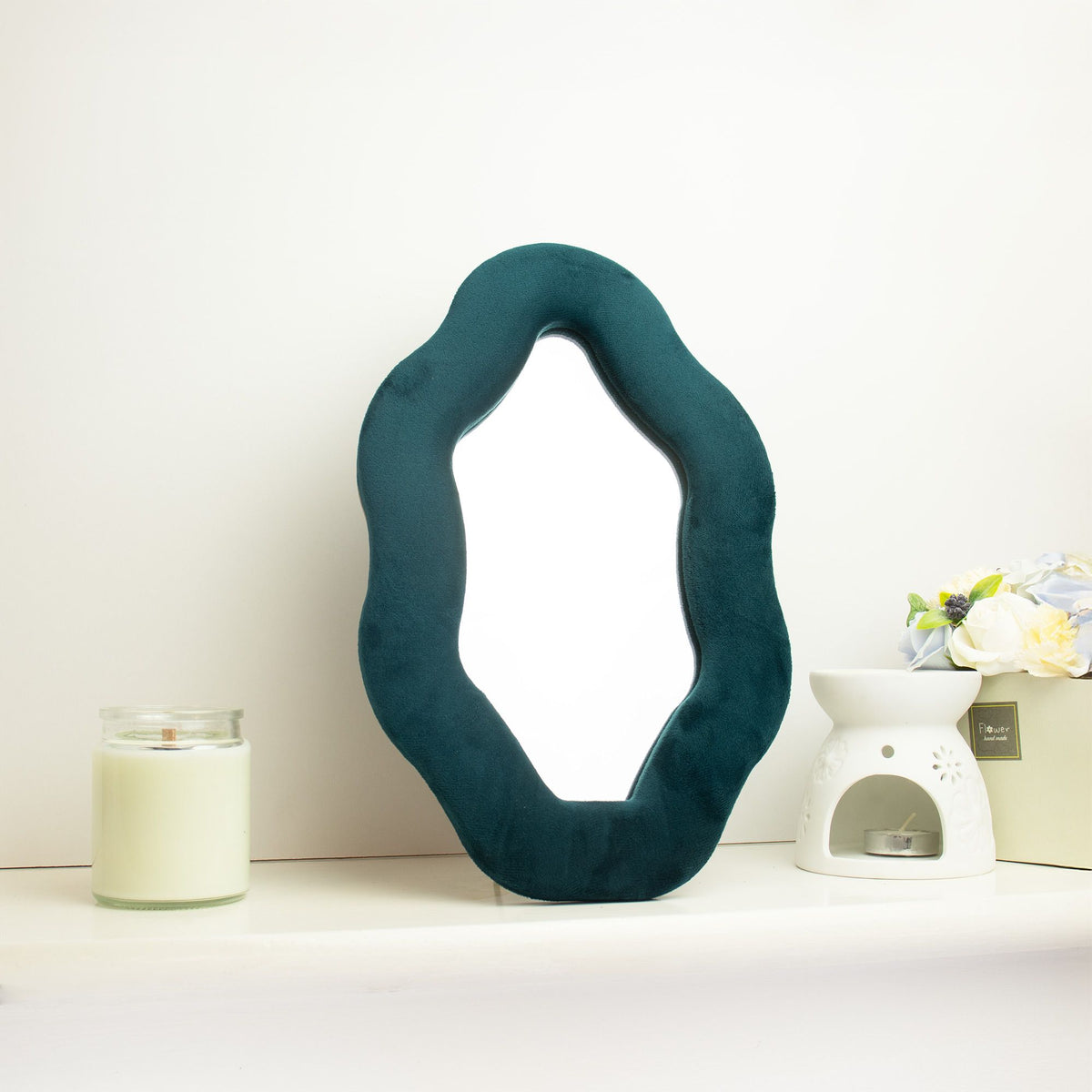 Soft Squiggly Mirror Oval Pebble Royal Teal (20.5x32.5x2.3cm)
