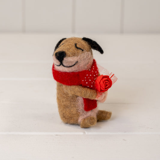 Sausage Dog Holding Heart 9X9X10cm Weight- 10G