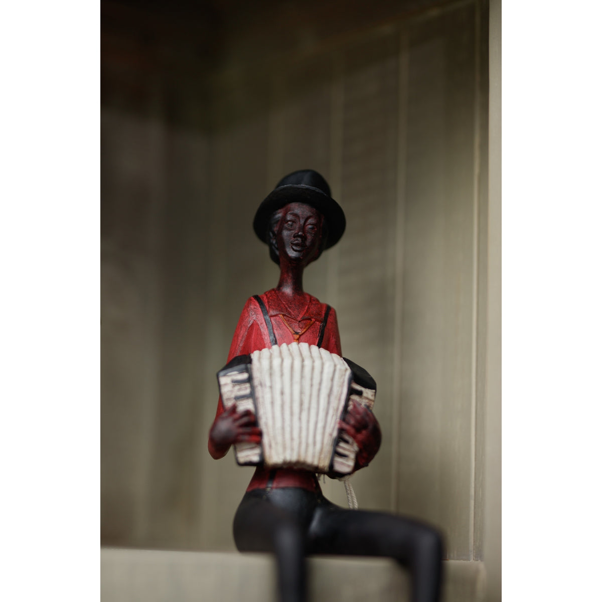 Sitting Jazz Band Squeeze Box Decorative Ornament