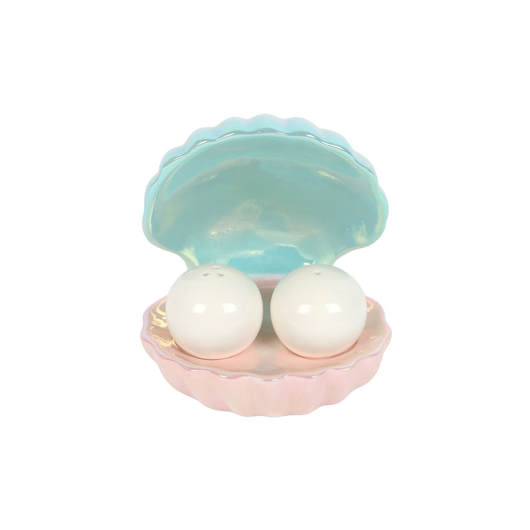 Clam Shell Salt and Pepper Shakers