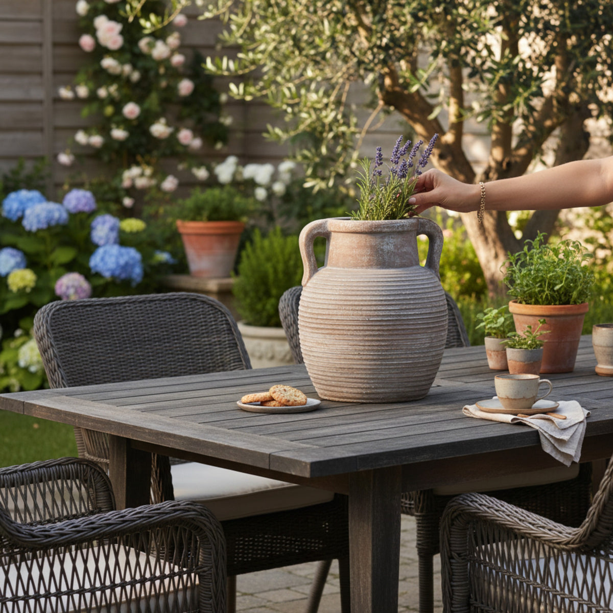 Siena Brown Amphora Pot