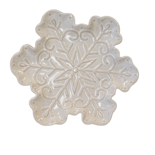 Large Natural Ceramic Snowflake Plate 26cm
