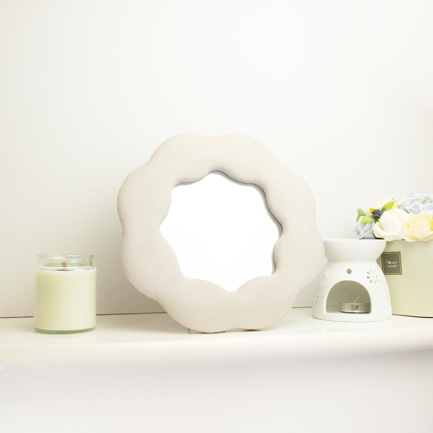Soft Squiggly Mirror  Flower  Stone (25.4x25.4x2.3cm)